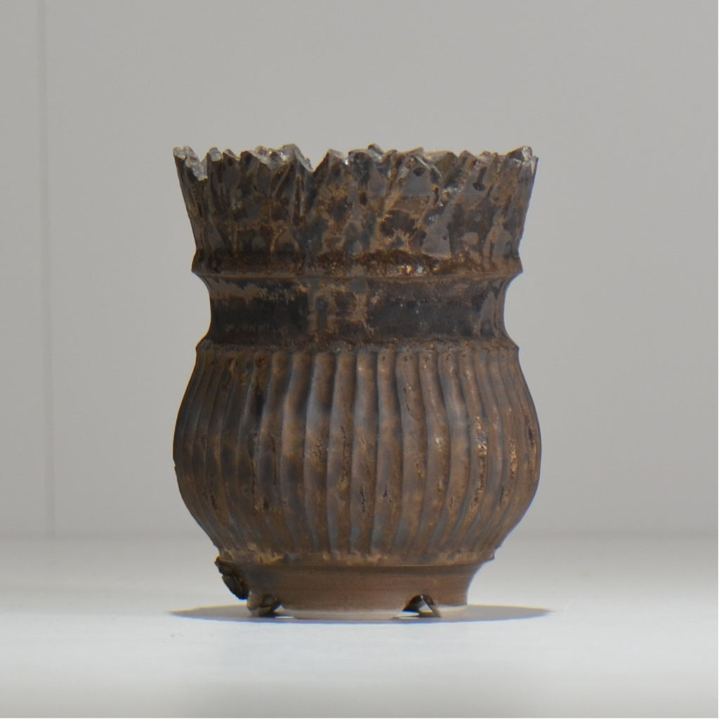 陶房Kibi / CROWN VARZ/ tk1_cr02_s / 約 φ9cm / 植木鉢