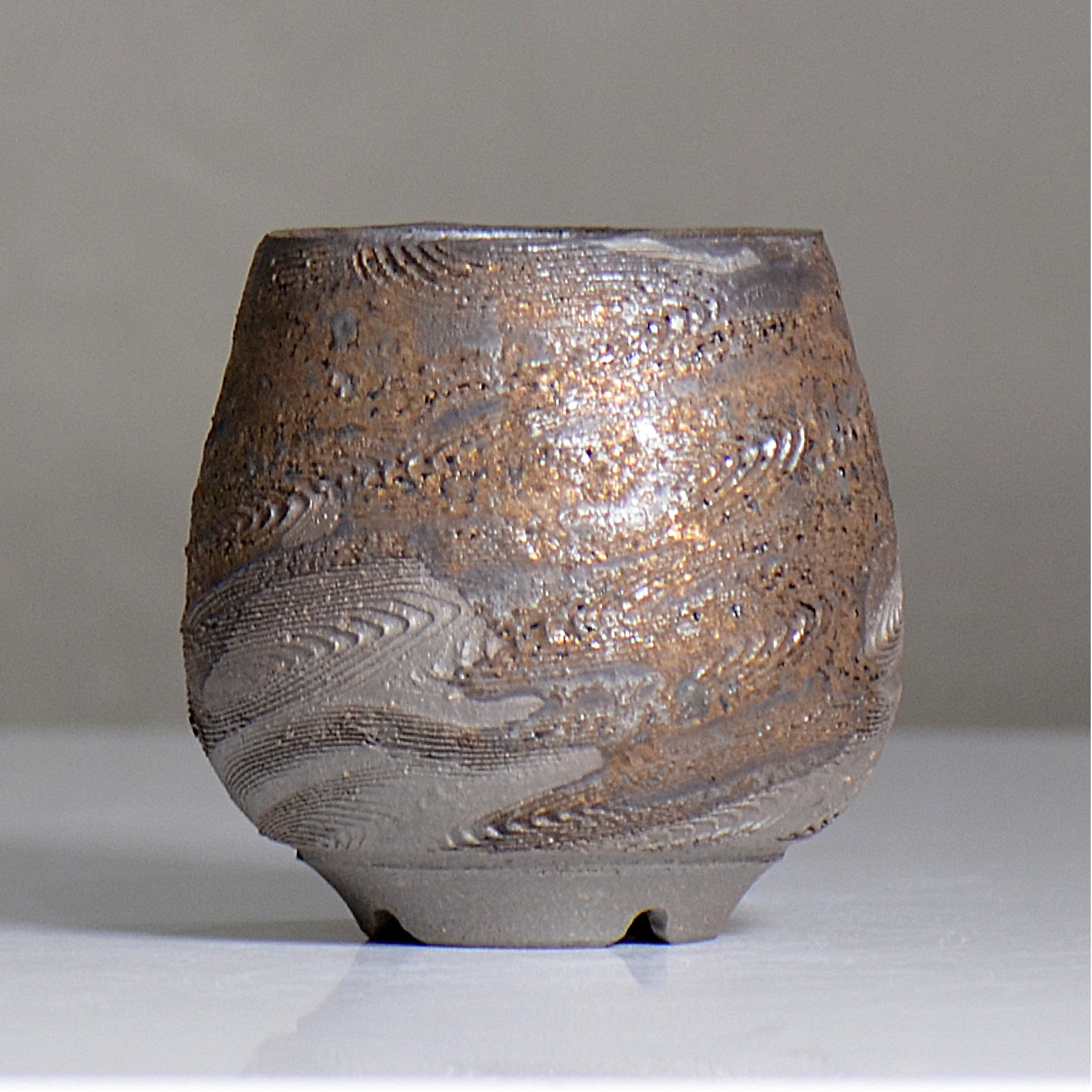 陶房KIBI / 金泥 / tk2_kd03_xs / 約 φ8.5cm / 植木鉢 – ハチラボ
