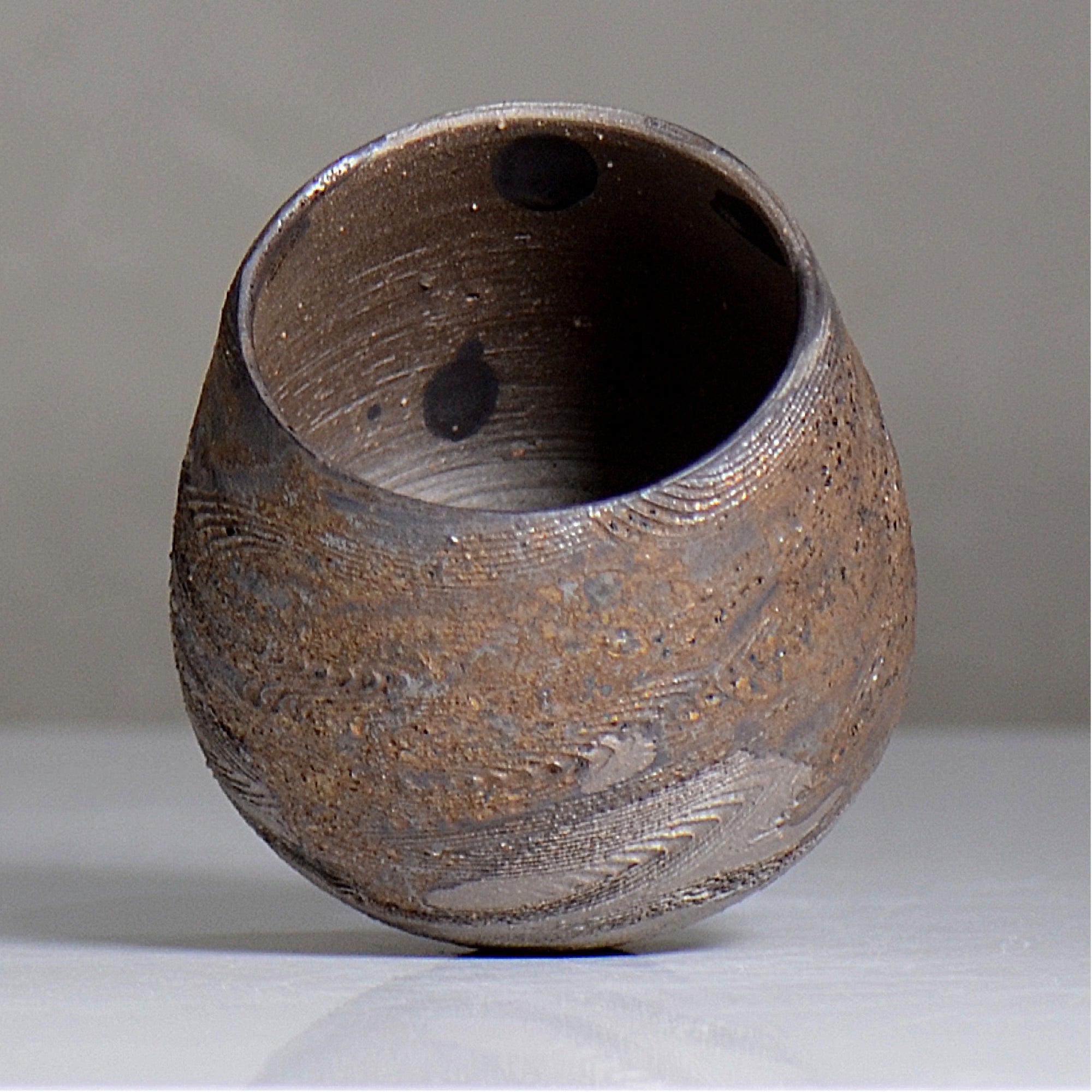 陶房KIBI  / 金泥  /  tk2_kd03_xs / 約 φ8.5cm / 植木鉢