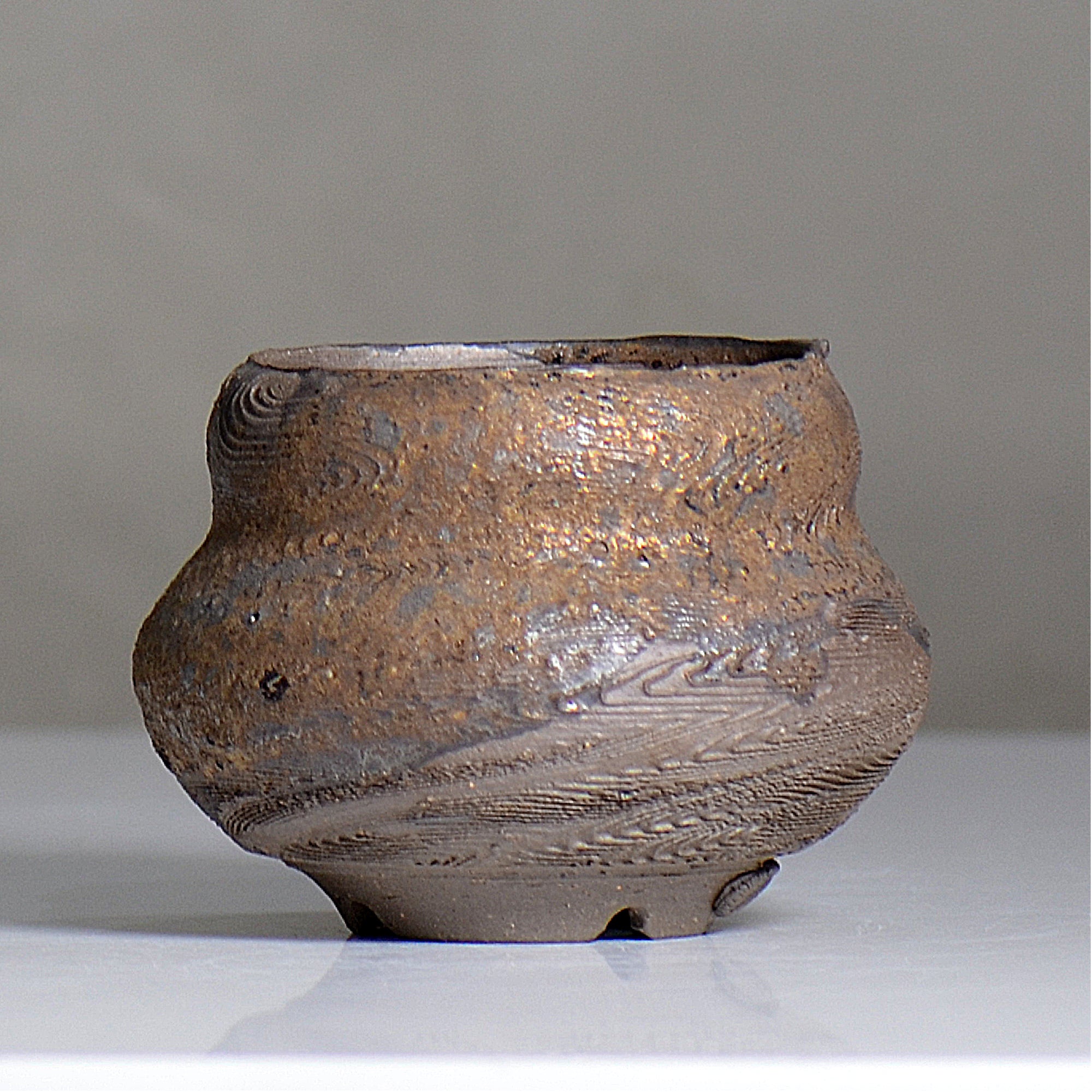 陶房KIBI / 金泥 / tk2_kd06_s / 約 φ9.3cm / 植木鉢 – ハチラボ