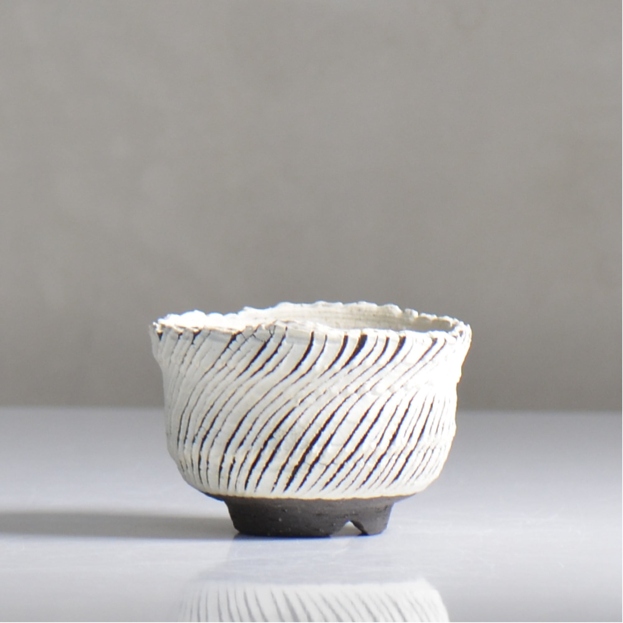 陶房Kibi / シュレッド/ tk2_sd01_s  / 約 φ9cm / 植木鉢