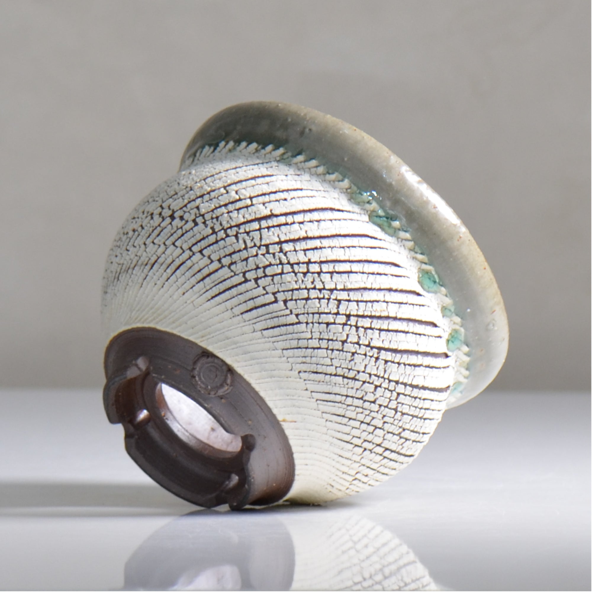 陶房Kibi / シュレッド/ tk2_sd08_m  / 約 φ13cm / 植木鉢