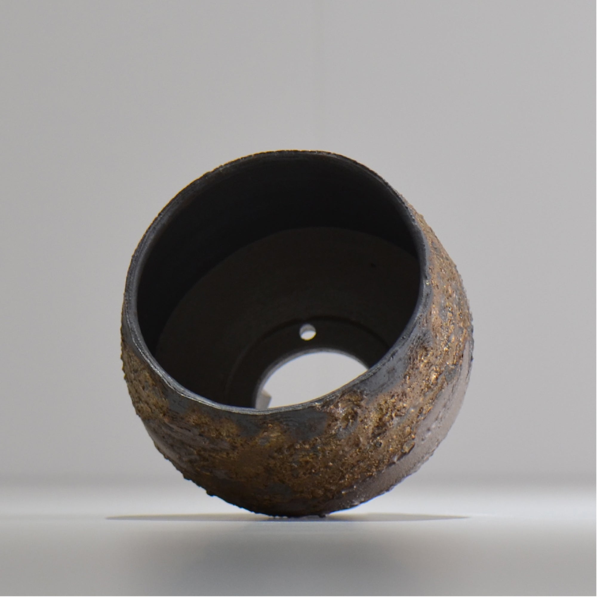 陶房Kibi / 金泥 / tkki_01_s  / 約 φ9.6cm / 植木鉢