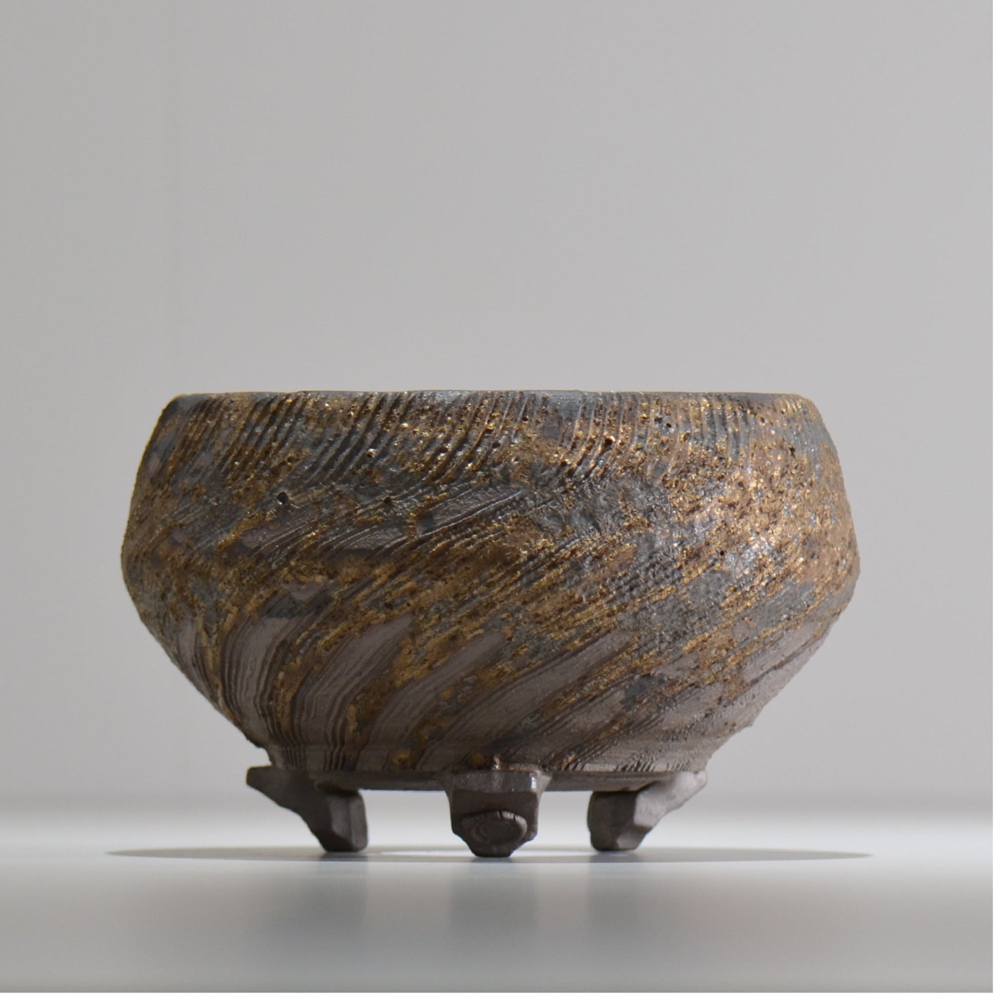 陶房Kibi / 金泥 / tkki_06_m  / 約 φ14cm / 植木鉢