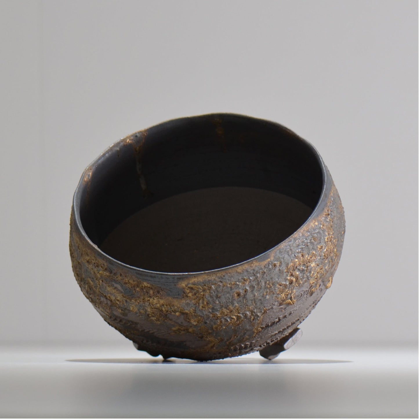 陶房Kibi / 金泥 / tkki_07_m  / 約 φ15cm / 植木鉢