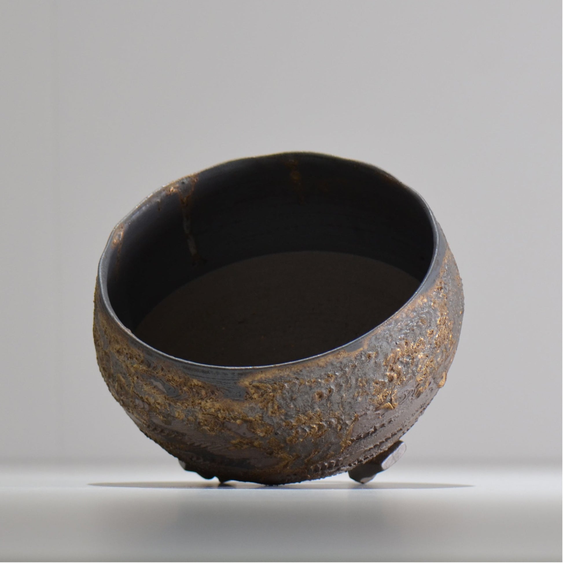 陶房Kibi / 金泥 / tkki_07_m  / 約 φ15cm / 植木鉢