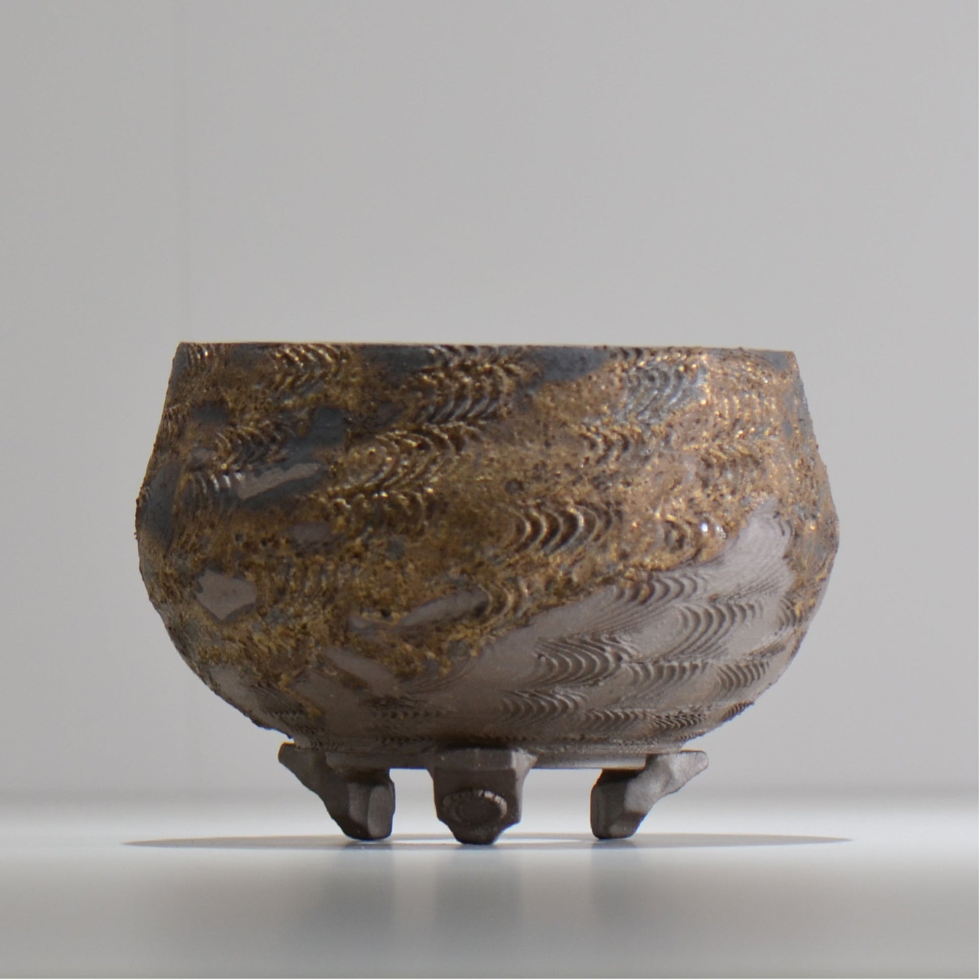 陶房Kibi / 金泥 / tkki_08_m  / 約 φ14cm / 植木鉢