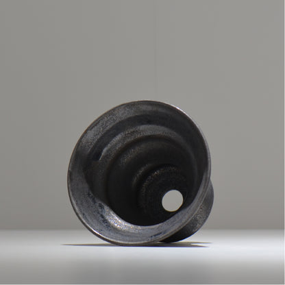 YATAGARASU / No.8 Type A 001 / L / 約 φ14.7cm / 植木鉢