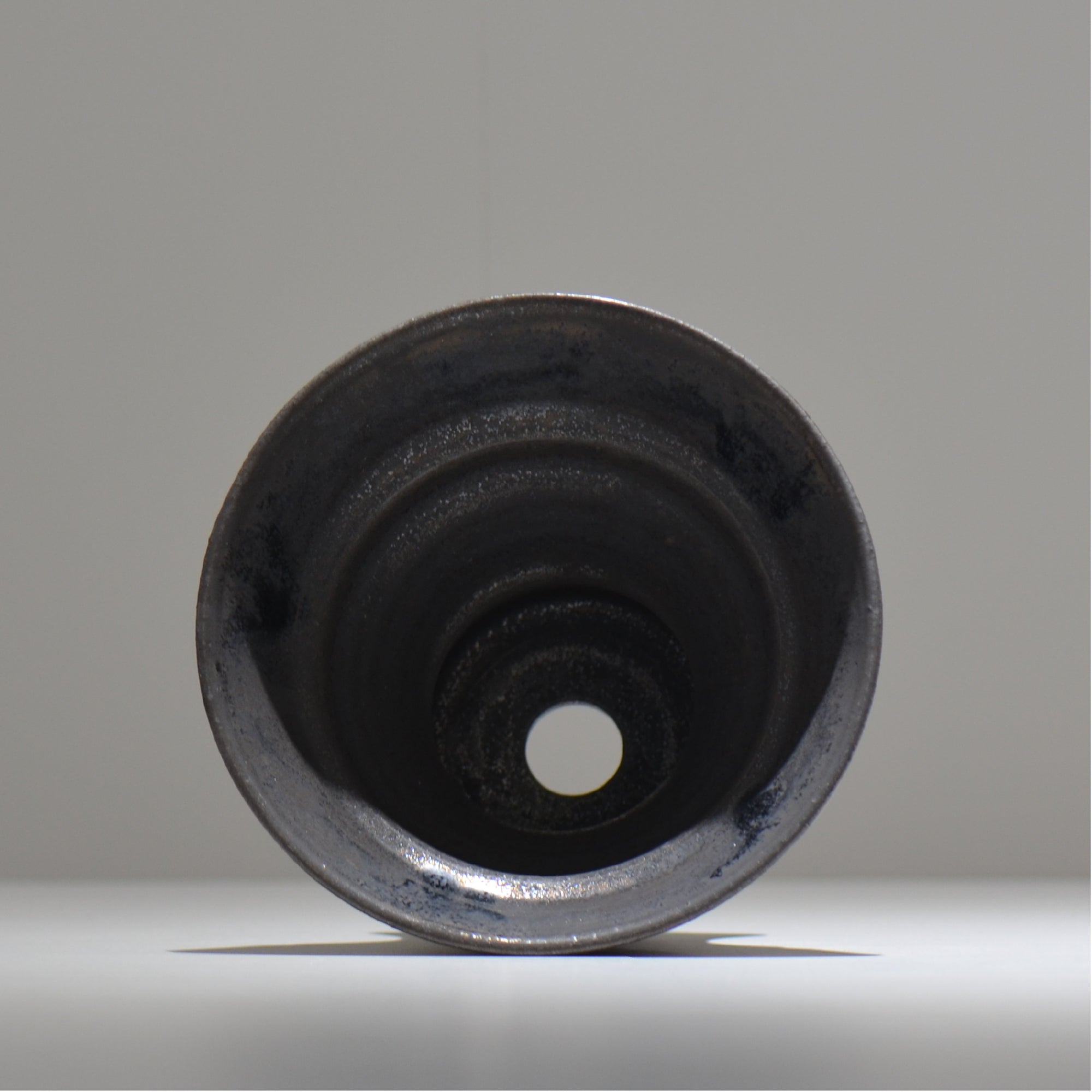 YATAGARASU / No.8 Type A 001 / XL / 約 φ16.8cm / 植木鉢