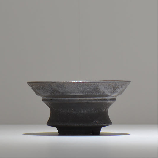 YATAGARASU / No.8 Type A 002 / L / Approx. φ15.0cm / Flowerpot