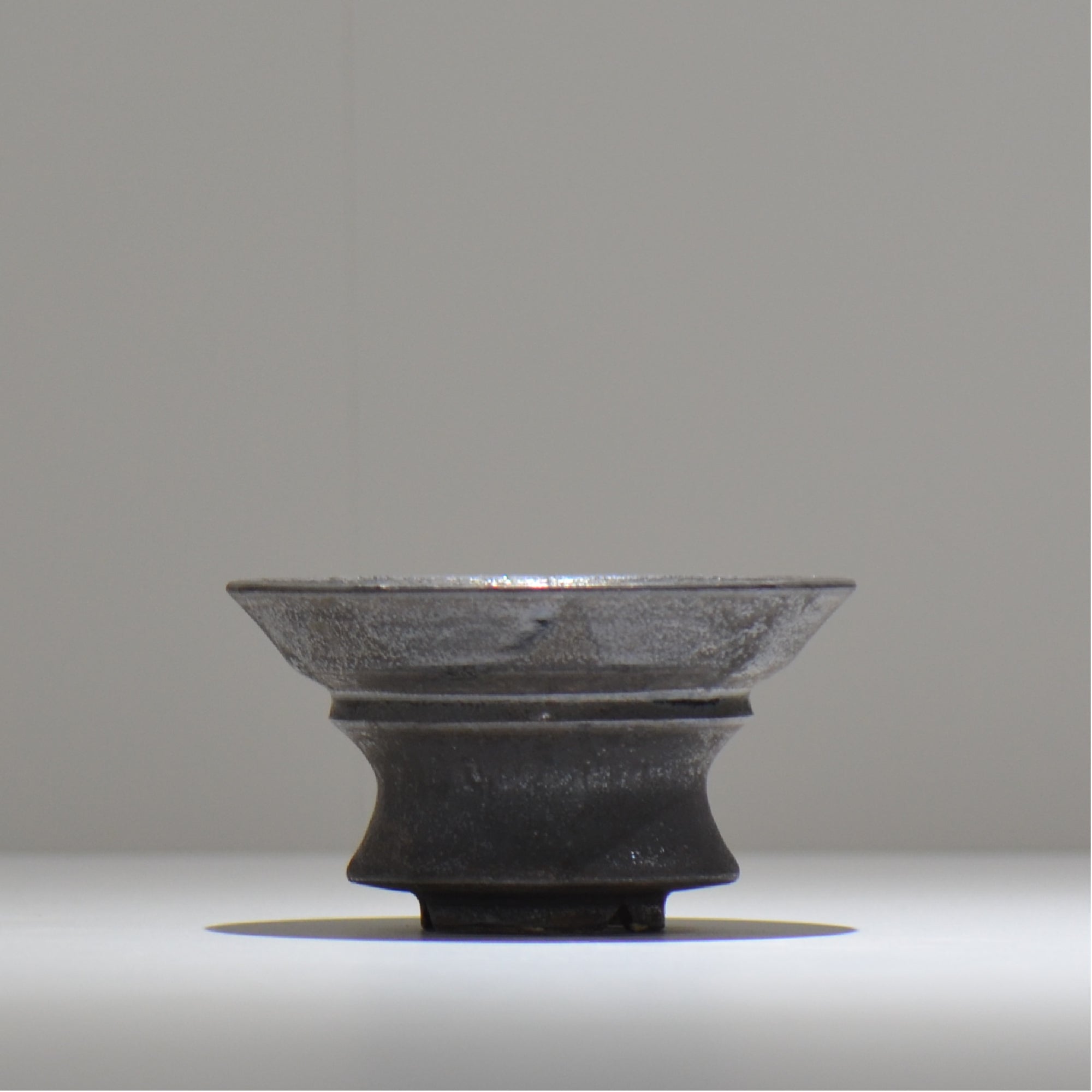 YATAGARASU / No.8 Type A 002/ M /約 φ12.5cm / 植木鉢