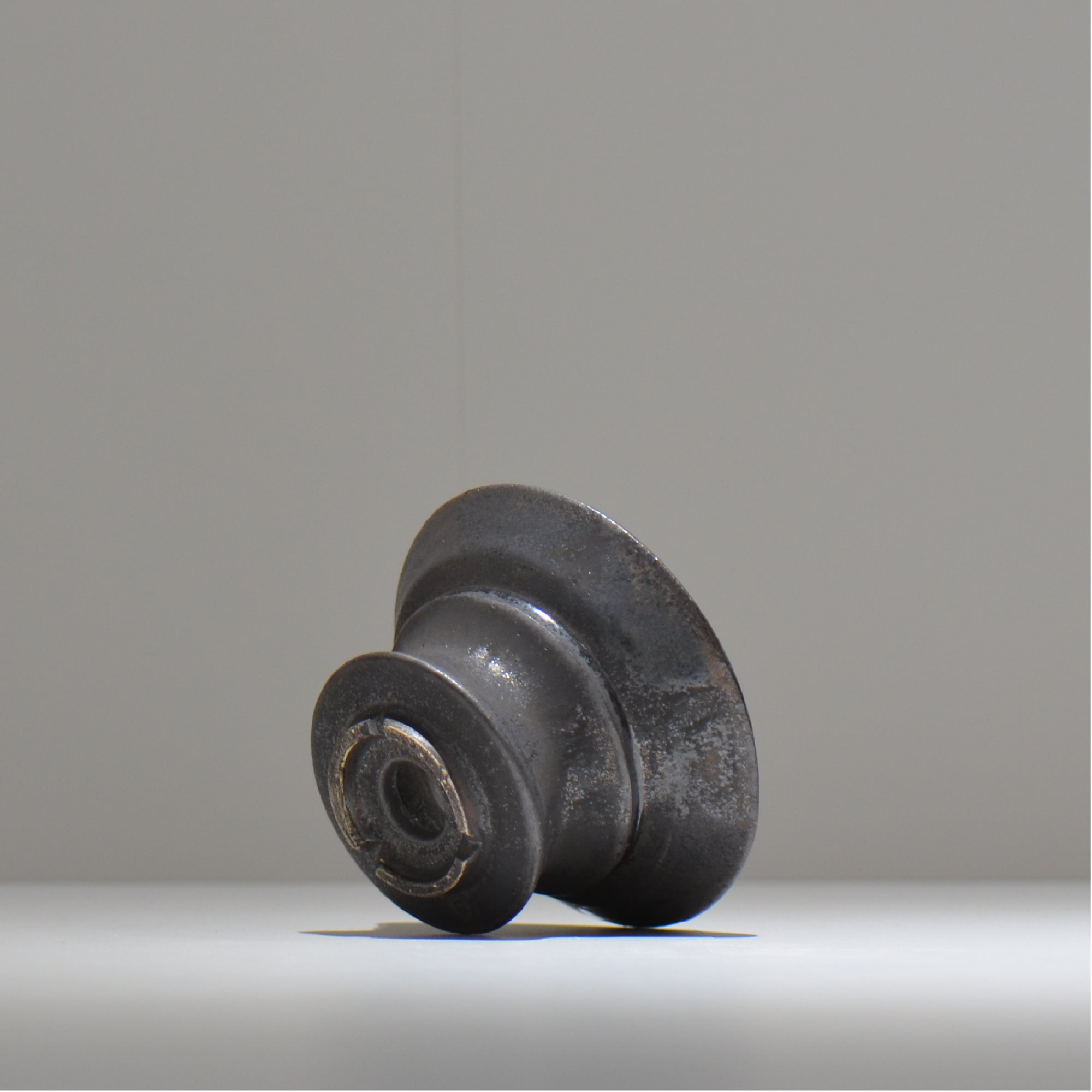 YATAGARASU / No.8 Type A 002/ M /約 φ12.5cm / 植木鉢