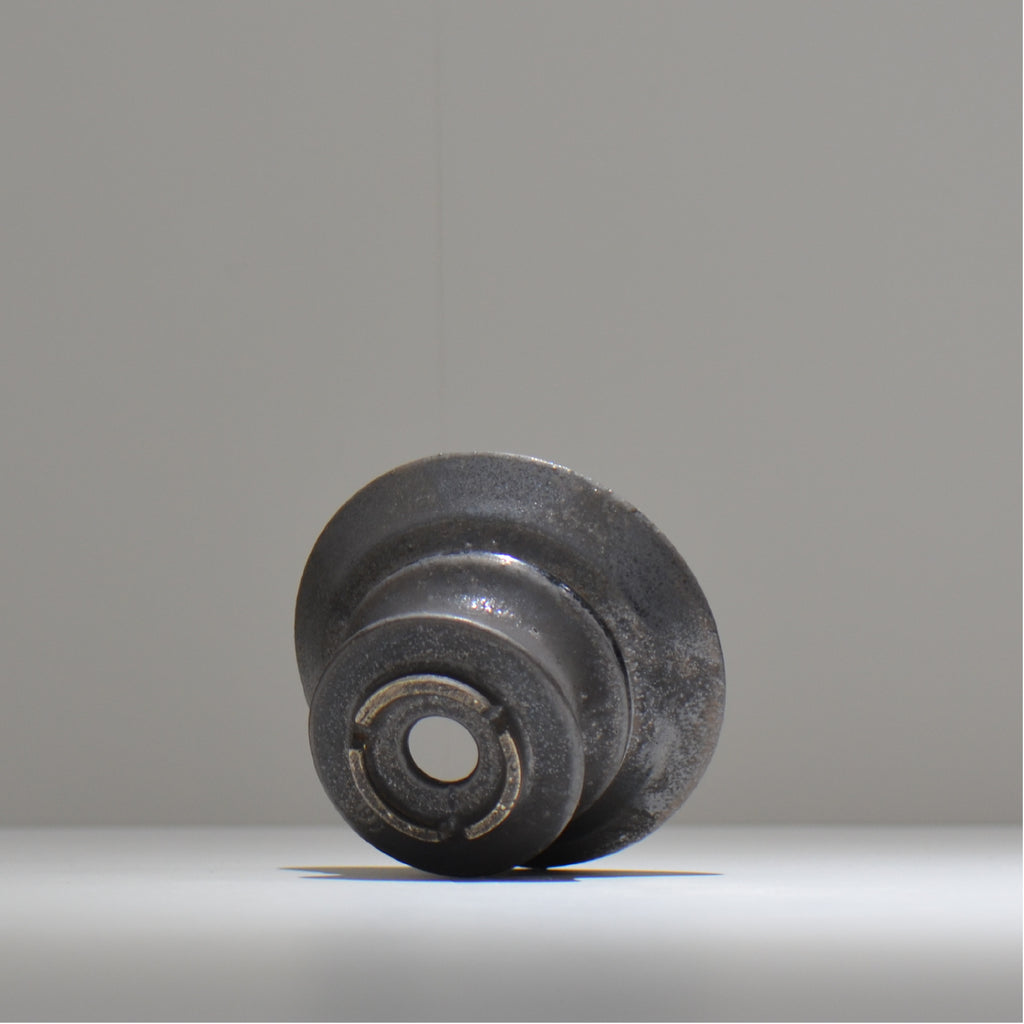 YATAGARASU / No.8 Type A 002/ M /約 φ12.5cm / 植木鉢