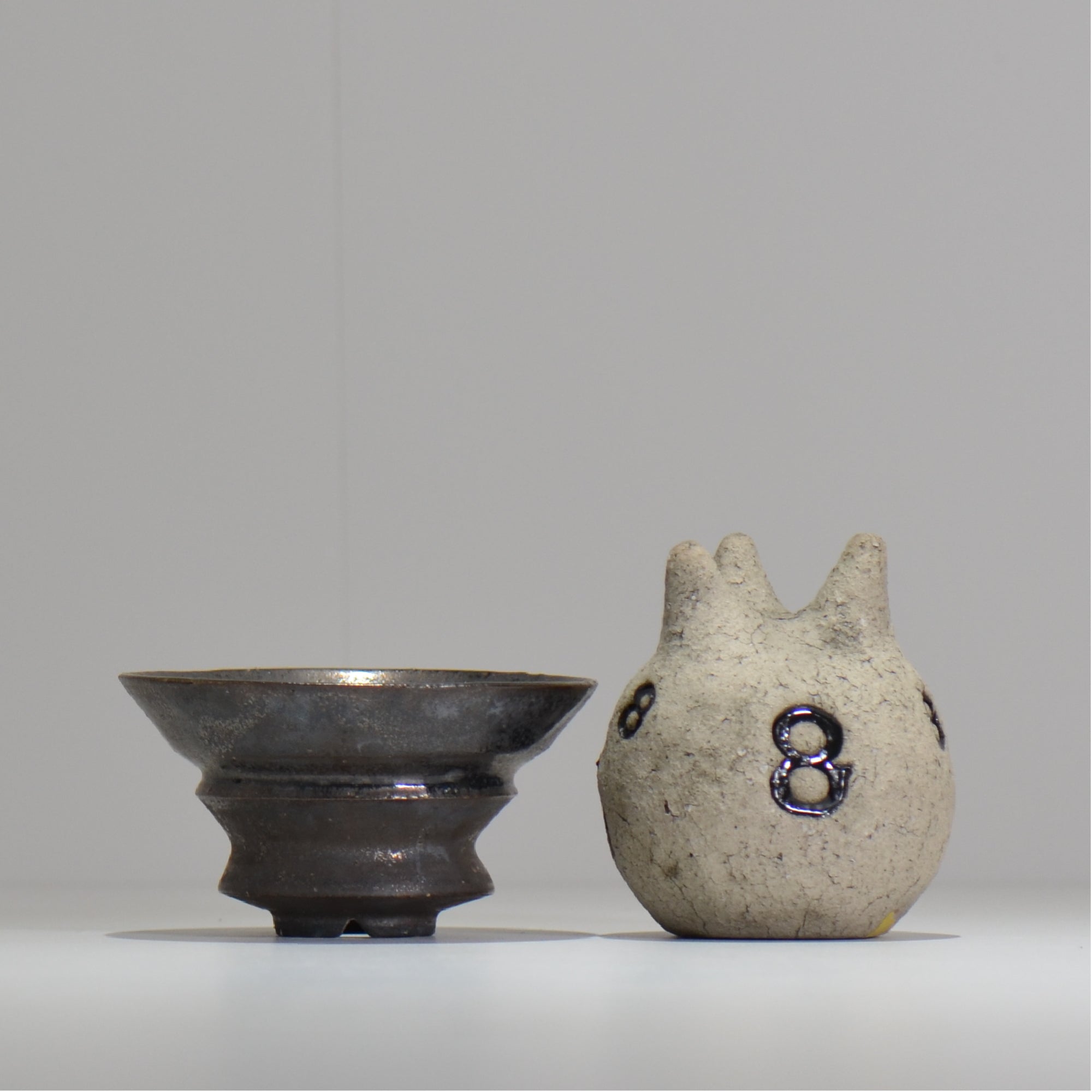 YATAGARASU / No.8 Type A 002/ S /約 φ9.7cm / 植木鉢