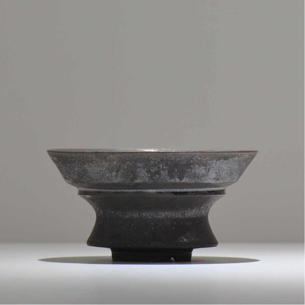 YATAGARASU / No.8 Type A 002/ XL / 約 φ17.5cm / 植木鉢