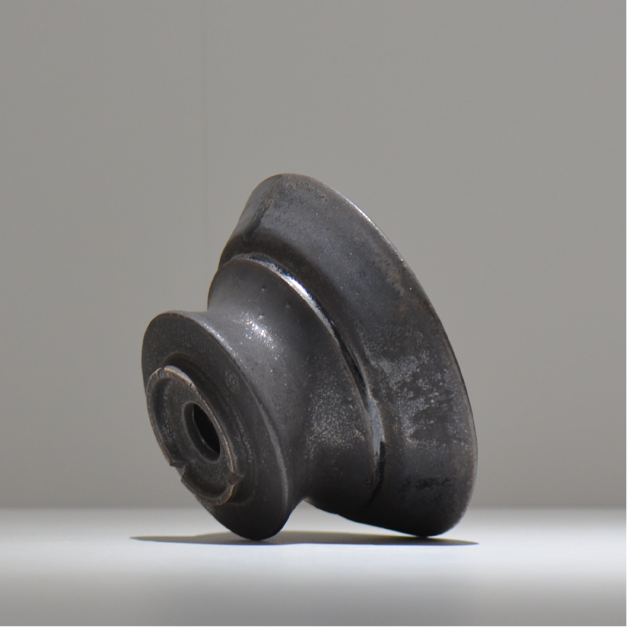 YATAGARASU / No.8 Type A 002/ XL / 約 φ17.5cm / 植木鉢