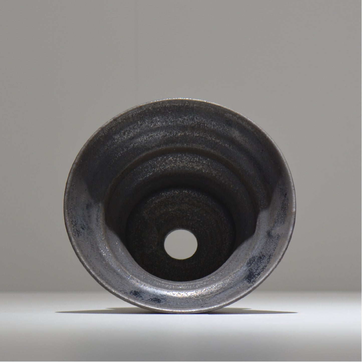 YATAGARASU / No.8 Type A 002/ XL / 約 φ17.5cm / 植木鉢