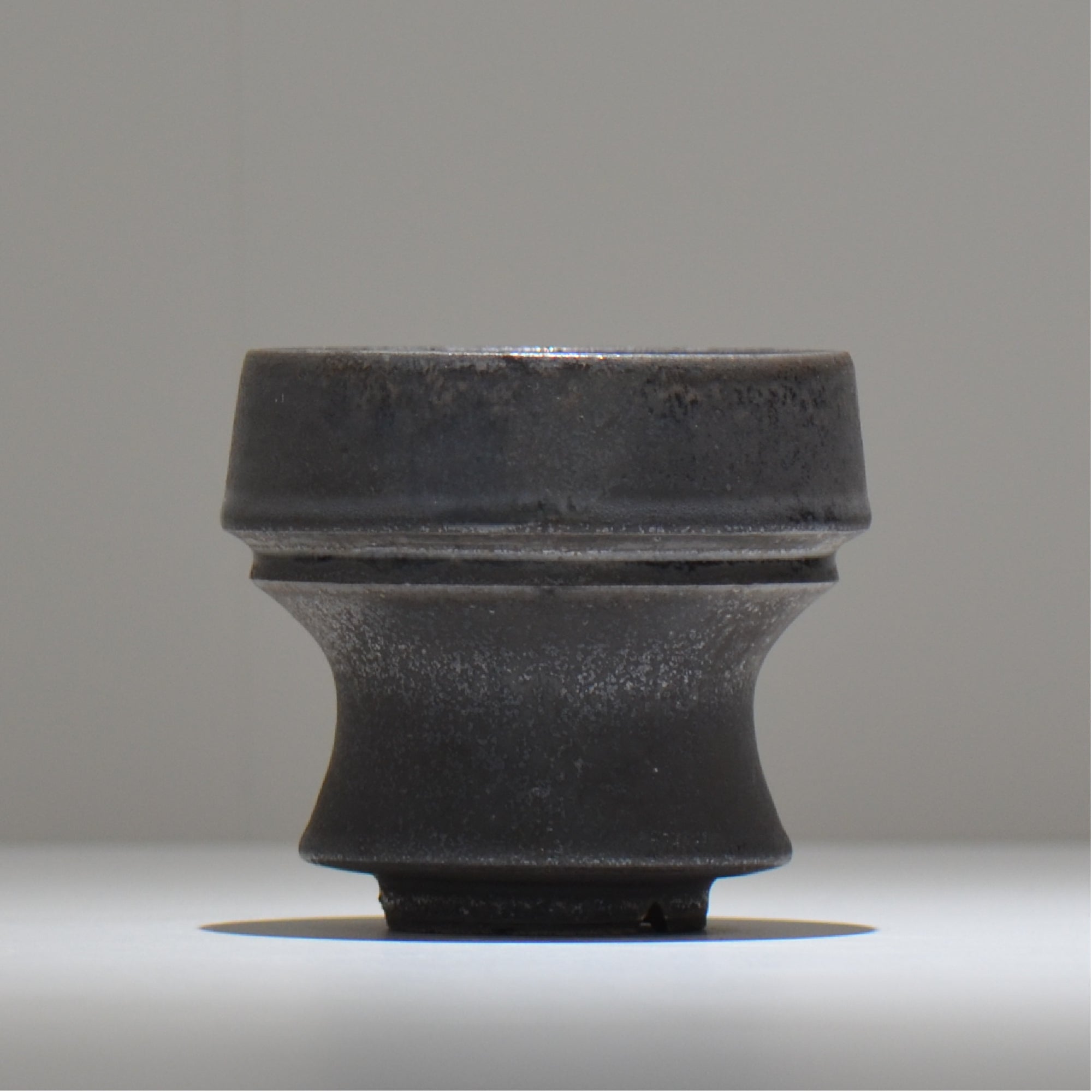 YATAGARASU / No.8 Type A 003/ L / 約 φ11cm / 植木鉢