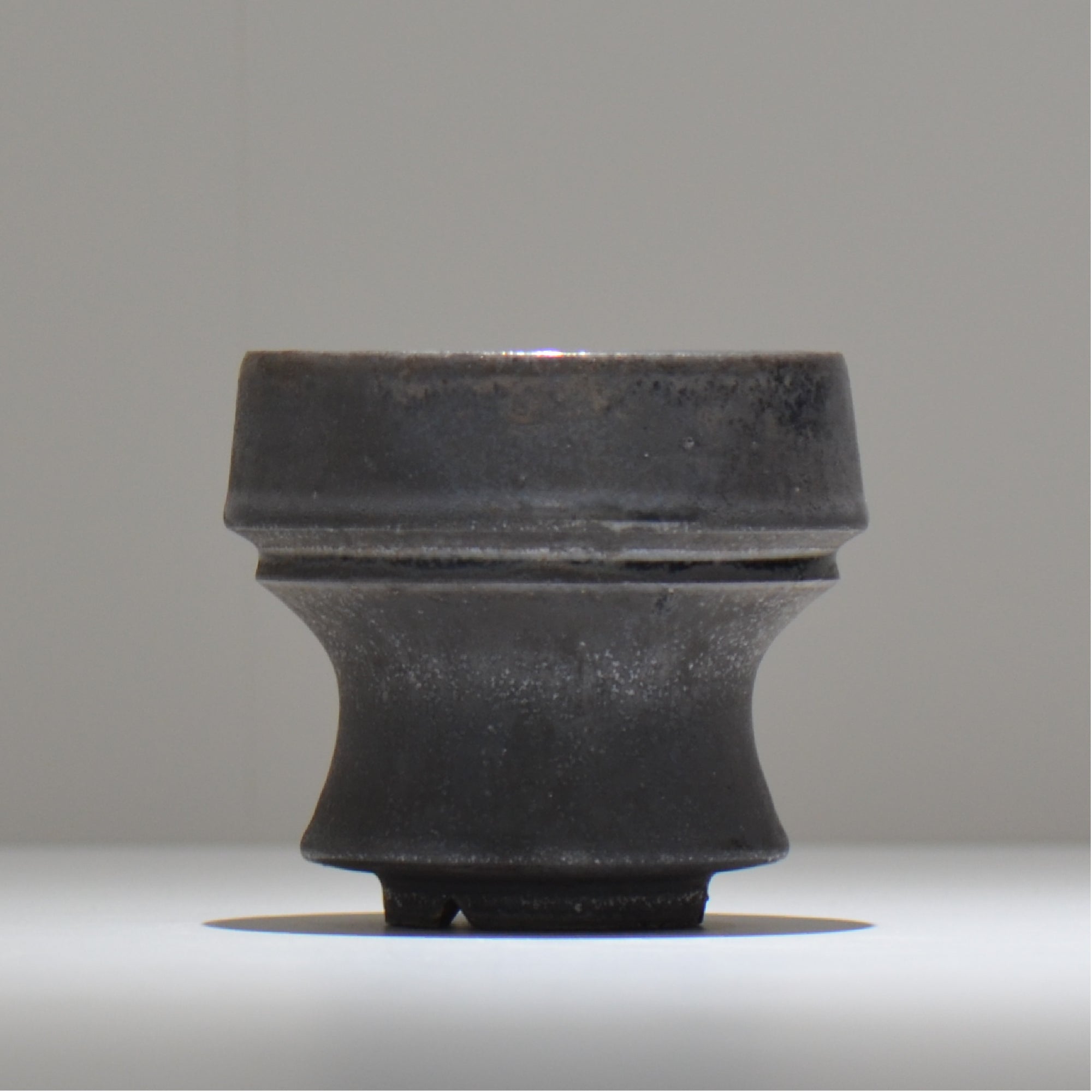 YATAGARASU / No.8 Type A 003/ L / 約 φ11cm / 植木鉢