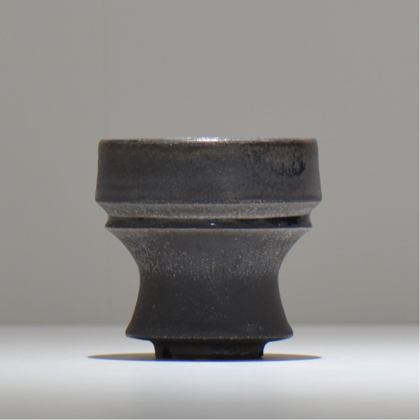 YATAGARASU / No.8 Type A 003/ M / 約 φ9.3cm / 植木鉢