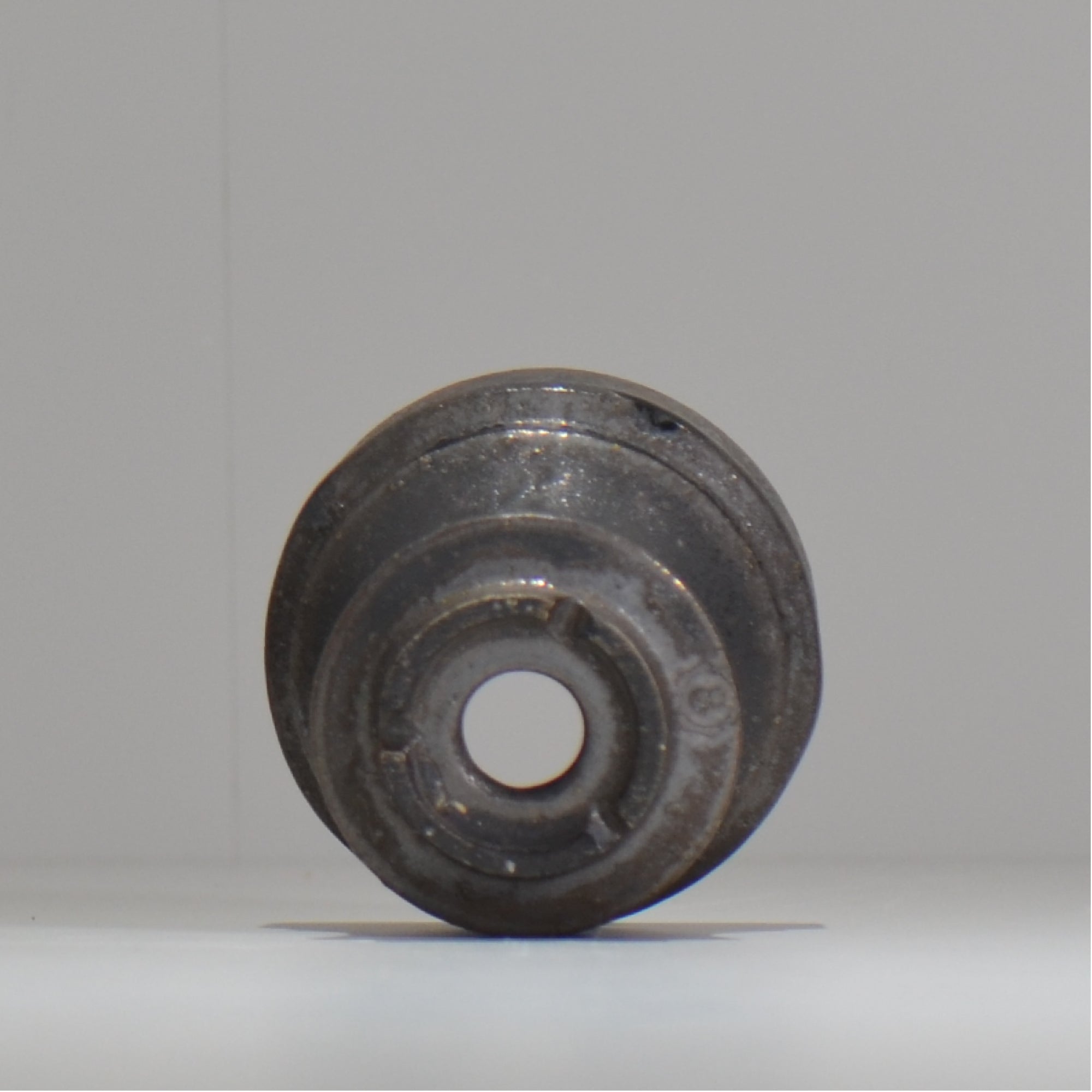 YATAGARASU / No.8 Type A 003 / S / 約 φ7.5cm / 植木鉢
