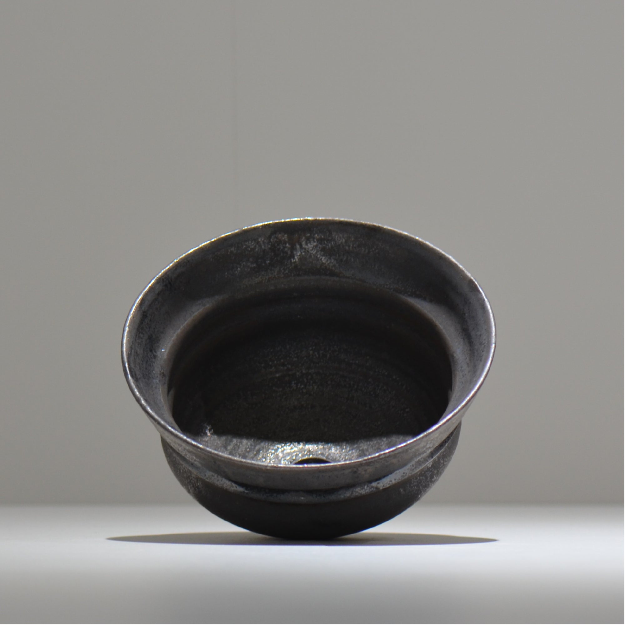 YATAGARASU / No.8 Type A 004 / XL / 約 φ17.0cm / 植木鉢