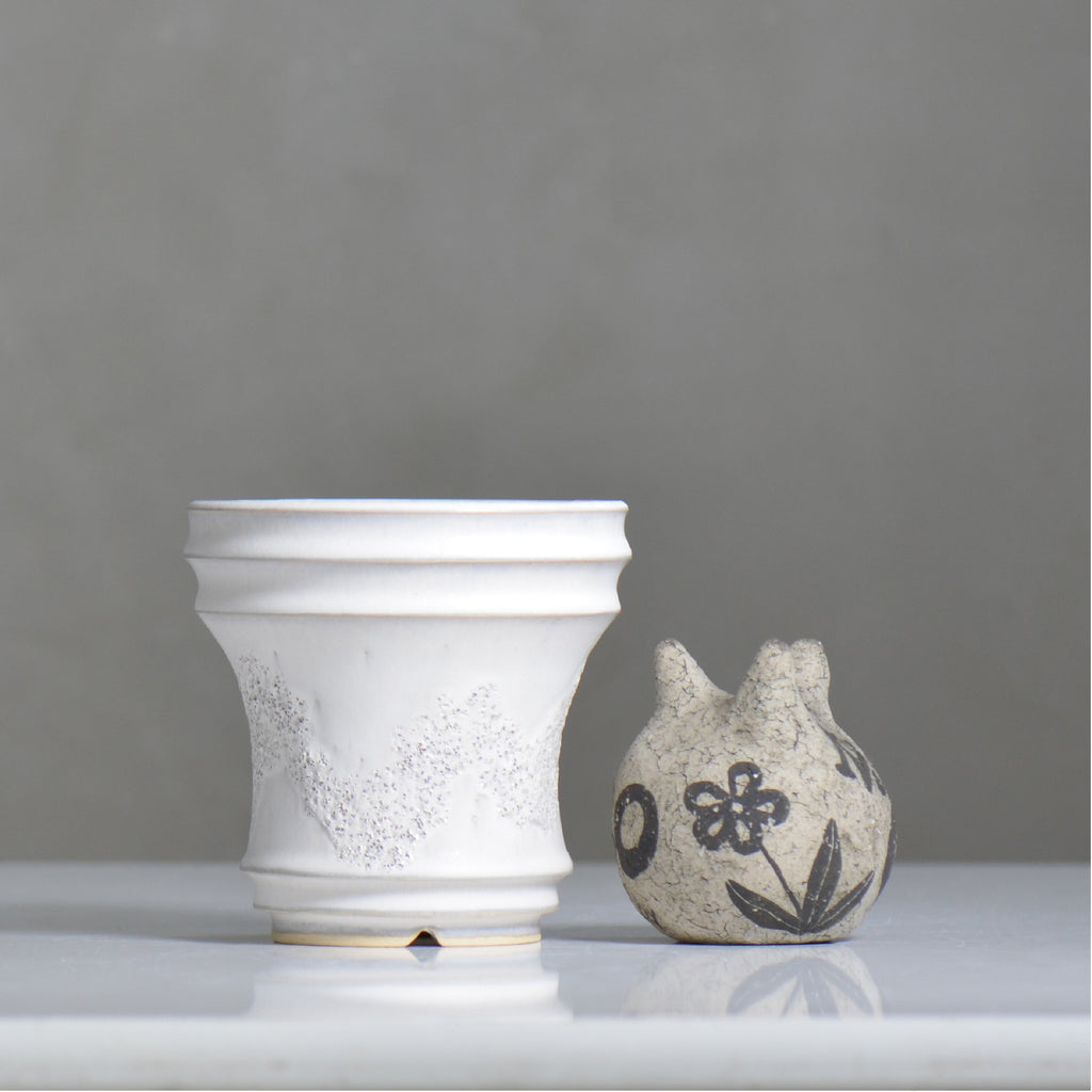 内山 真寿美 / White Sand / um_ws2_s / 約φ12cm / 植木鉢