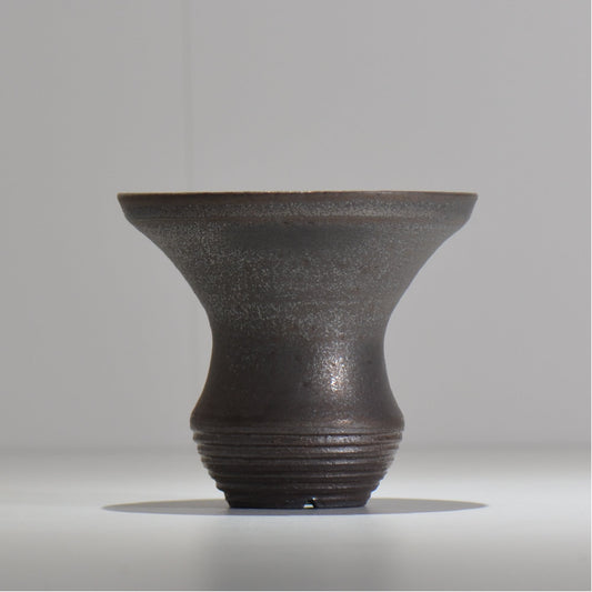 HACHILABO / UNIQUE POT 01 / M / 約 φ13.5cm / 植木鉢