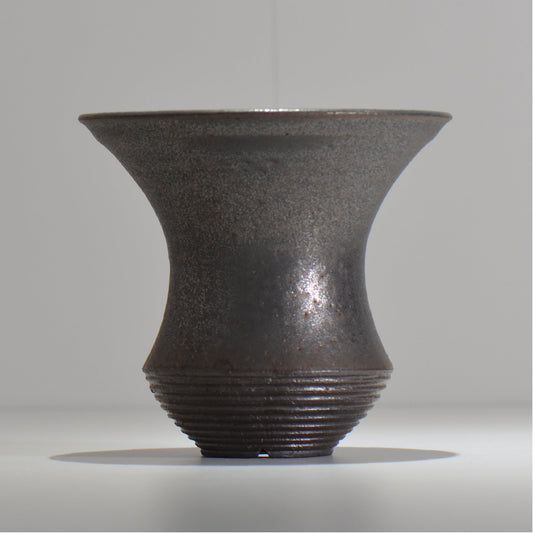 HACHILABO / UNIQUE POT 01 / XL / 約 φ17.5cm / 植木鉢