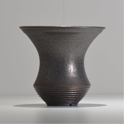 HACHILABO / UNIQUE POT 01 / XL / 約 φ17.5cm / 植木鉢