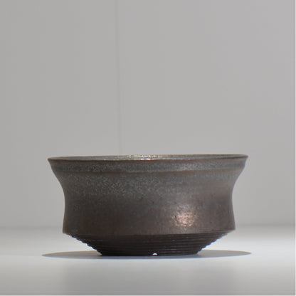 HACHILABO / UNIQUE POT 02 / L / 約 φ16cm / 植木鉢