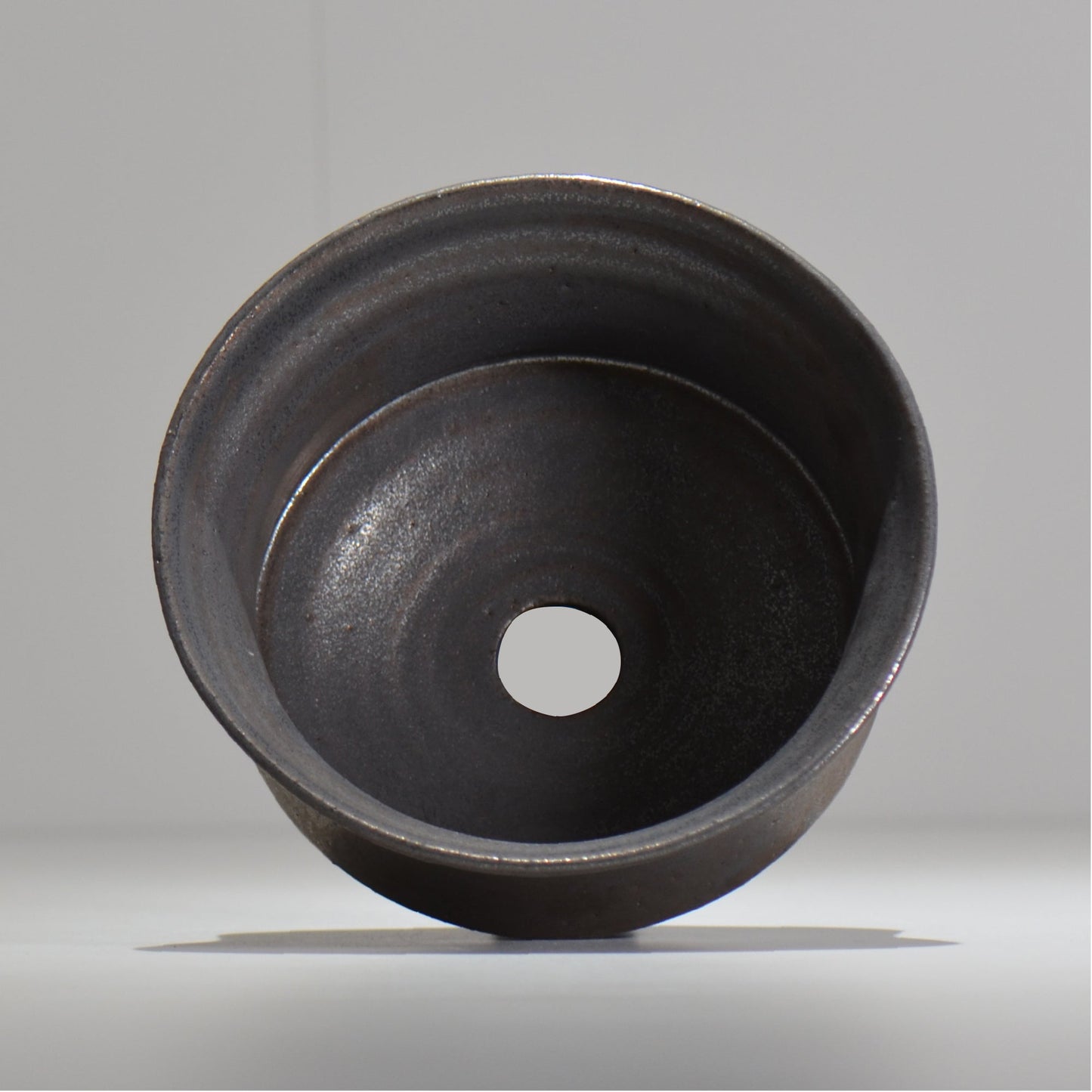 HACHILABO / UNIQUE POT 02 / L / 約 φ16cm / 植木鉢