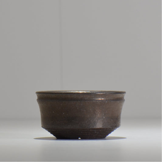 HACHILABO / UNIQUE POT 02 / S / 約 φ10.5cm / 植木鉢