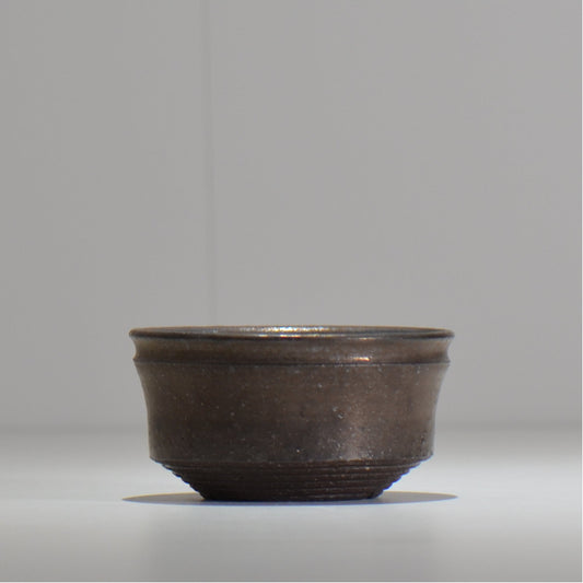 HACHILABO / UNIQUE POT 02 / S / 約 φ10.5cm / 植木鉢