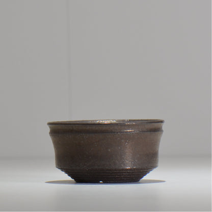 HACHILABO / UNIQUE POT 02 / S / 約 φ10.5cm / 植木鉢
