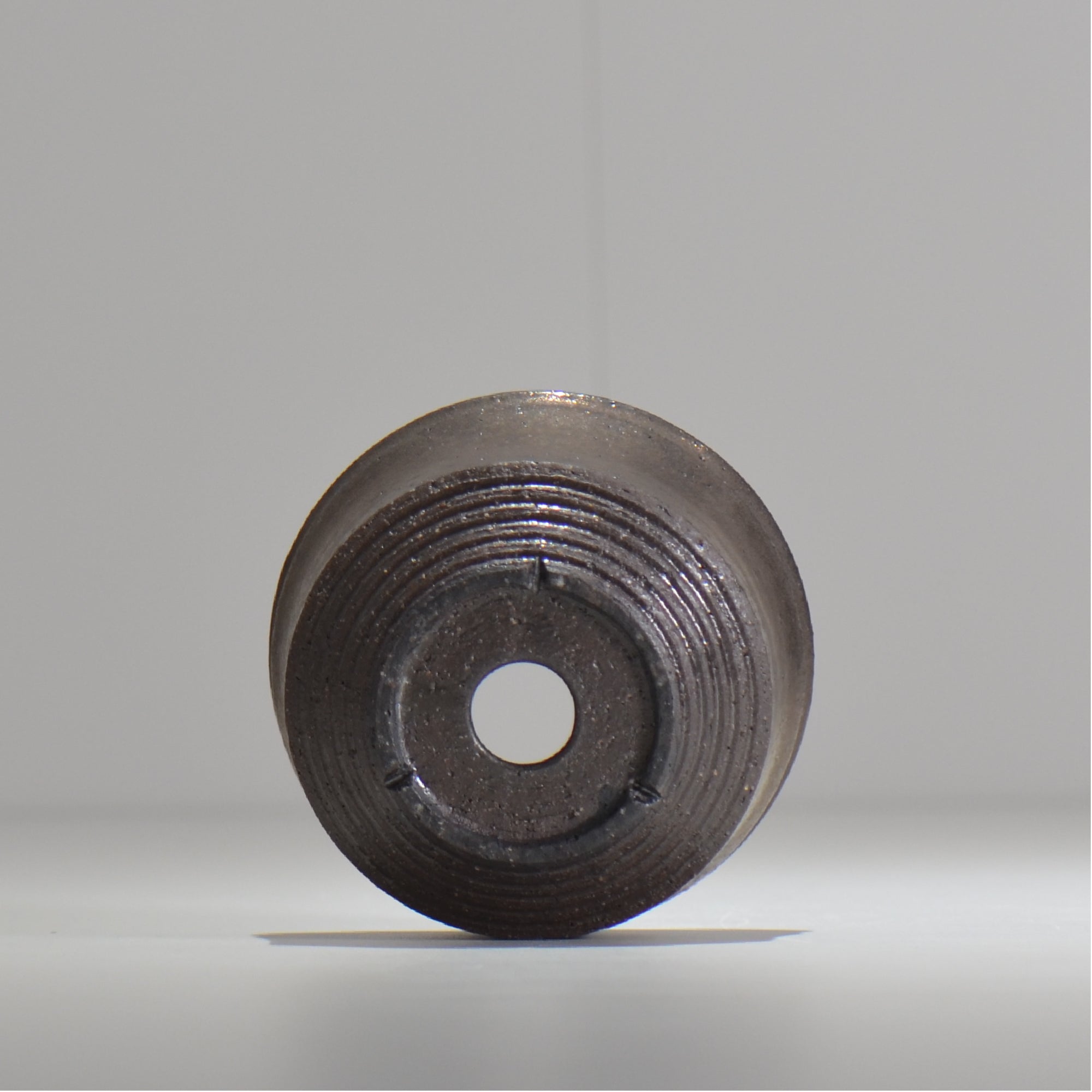 HACHILABO / UNIQUE POT 02 / S / 約 φ10.5cm / 植木鉢