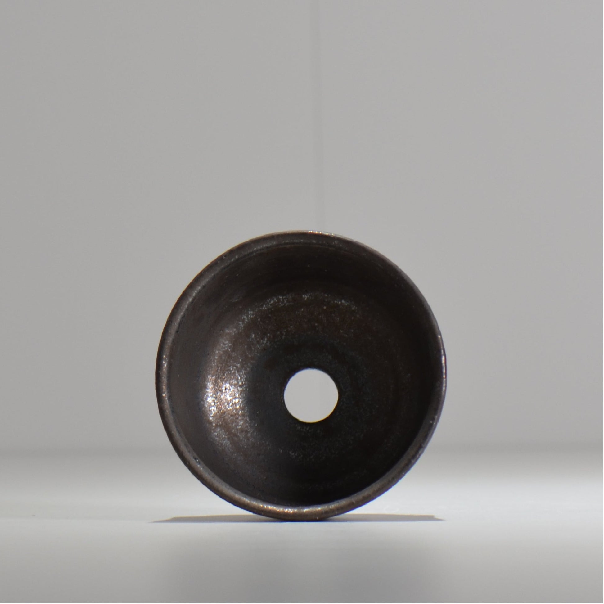 HACHILABO / UNIQUE POT 02 / S / 約 φ10.5cm / 植木鉢