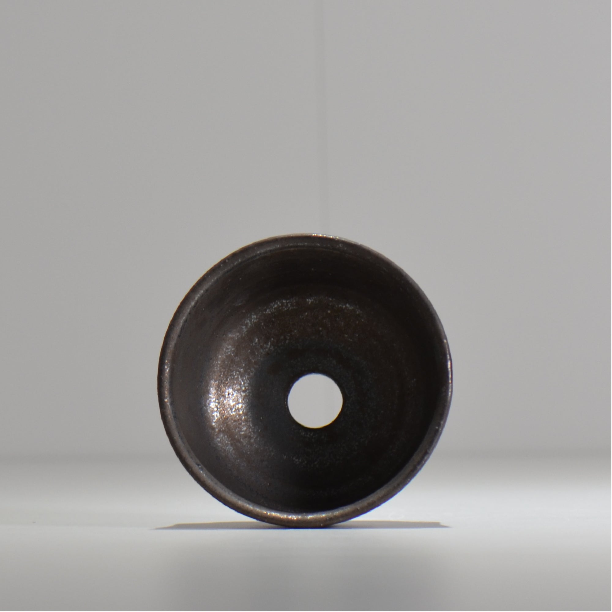 HACHILABO / UNIQUE POT 02 / S / 約 φ10.5cm / 植木鉢