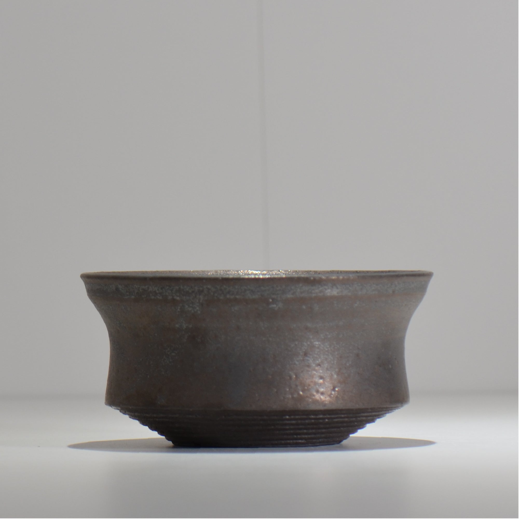 HACHILABO / UNIQUE POT 02 / XL / 約 φ19.2cm / 植木鉢