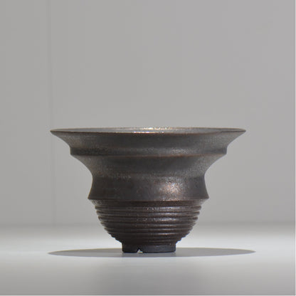 HACHILABO / UNIQUE POT 03 / L / 約 φ16.7cm / 植木鉢