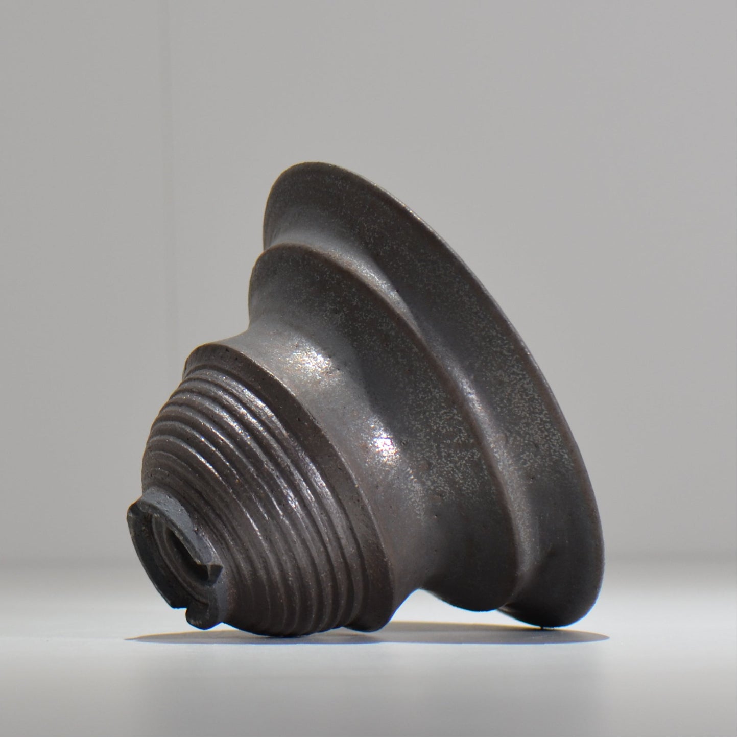 HACHILABO / UNIQUE POT 03 / L / 約 φ16.7cm / 植木鉢