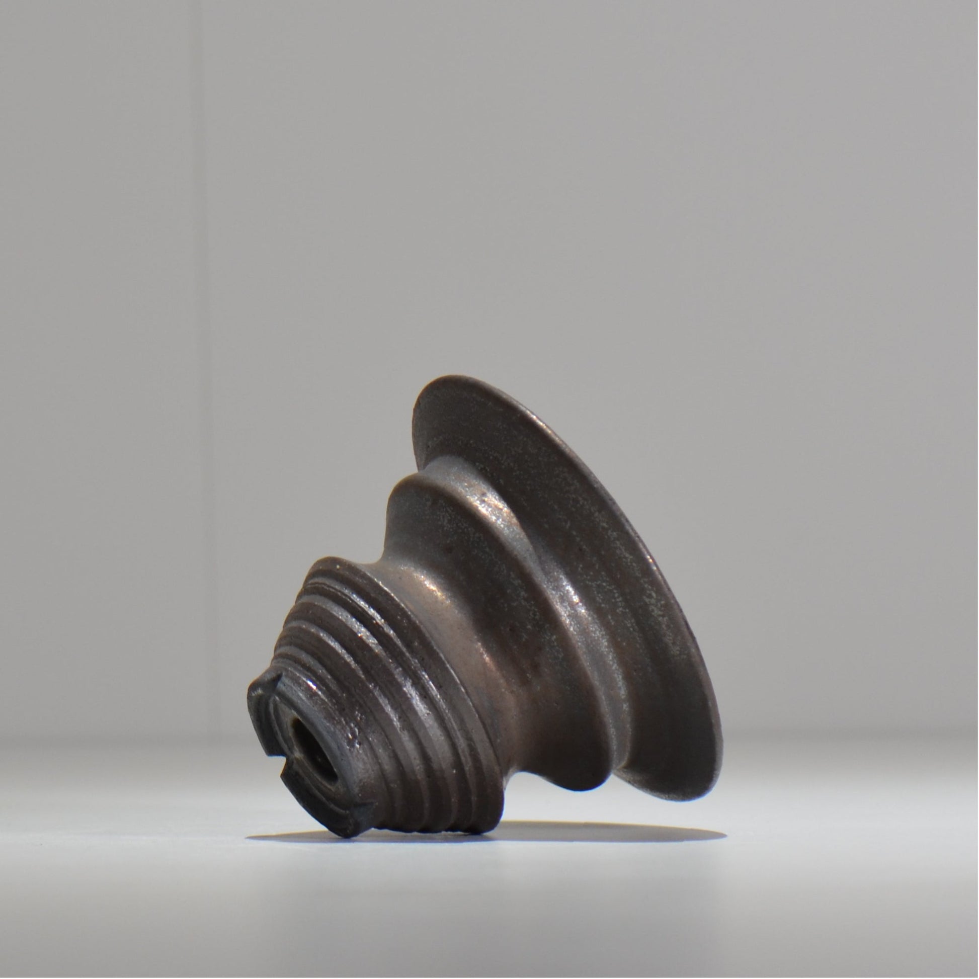 HACHILABO / UNIQUE POT03 / S / 約 φ11.7cm / 植木鉢