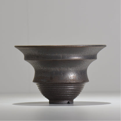 HACHILABO / UNIQUE POT 03 / XL / 約 φ20cm / 植木鉢