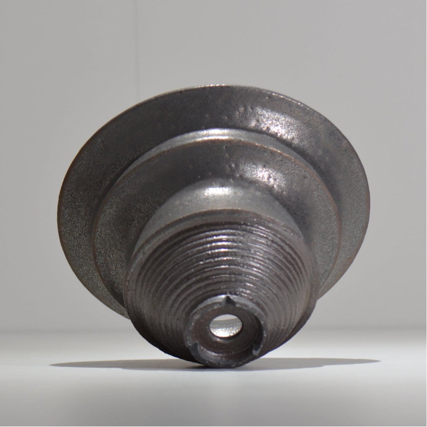 HACHILABO / UNIQUE POT 03 / XL / 約 φ20cm / 植木鉢