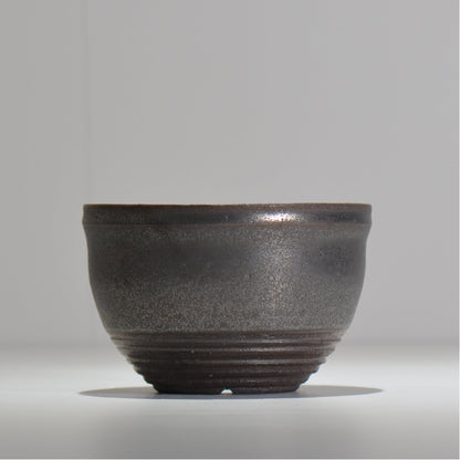 HACHILABO / UNIQUE POT 04 / L / 約 φ14cm / 植木鉢