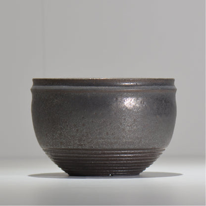 HACHILABO / UNIQUE POT 04 / XL / 約 φ17cm / 植木鉢