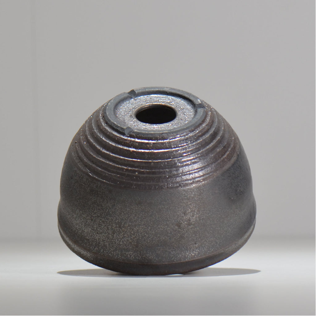 HACHILABO / UNIQUE POT 04 / XL / 約 φ17cm / 植木鉢