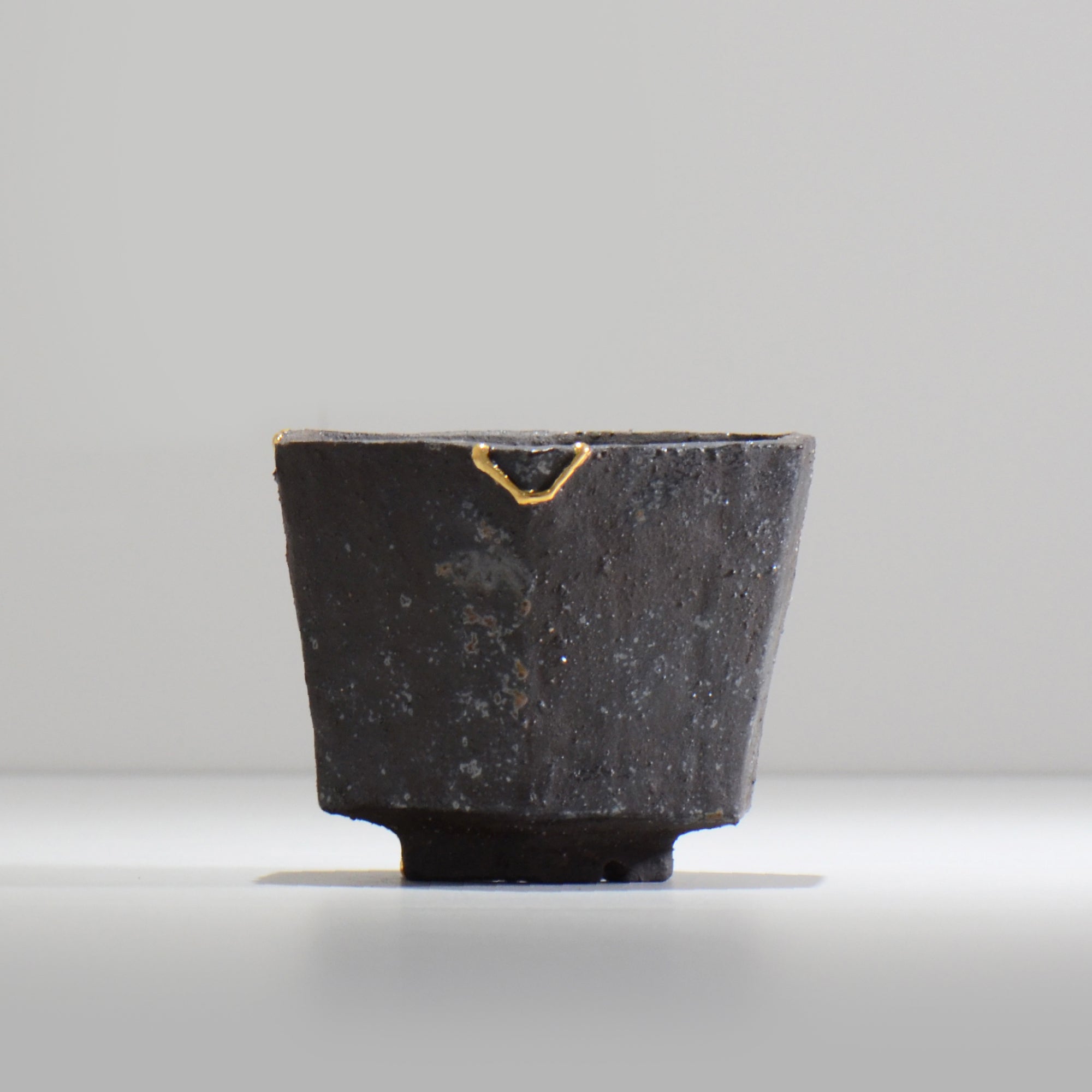 キタマクラ研究所 / Vernacular_10_s / 約 φ11.5cm / 植木鉢