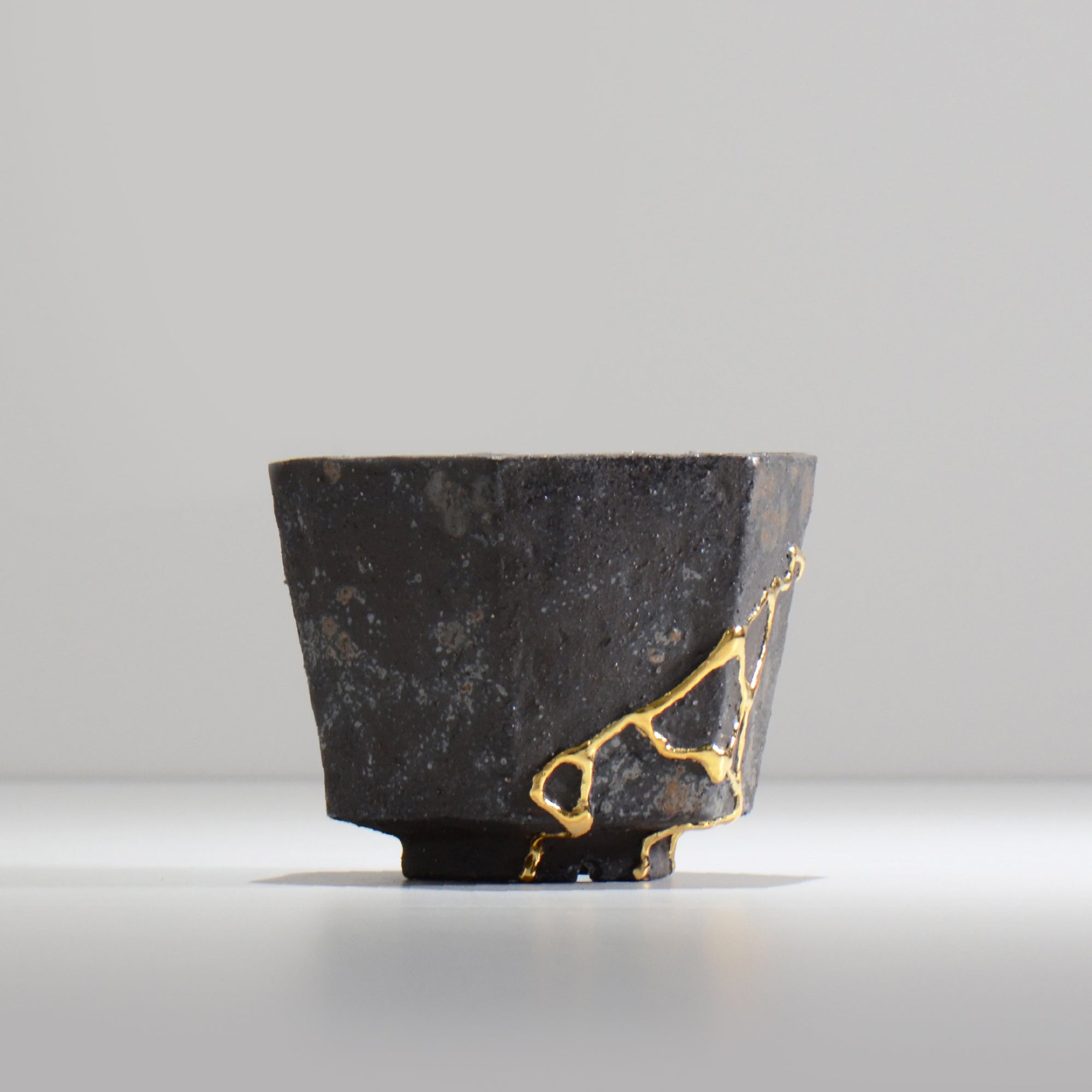 キタマクラ研究所 / Vernacular_10_s / 約 φ11.5cm / 植木鉢