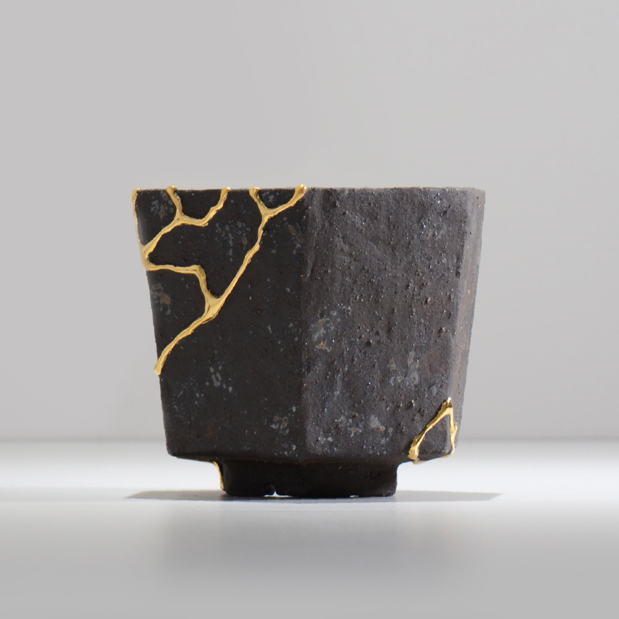 キタマクラ研究所 / Vernacular_12_m / 約 φ13.5cm / 植木鉢